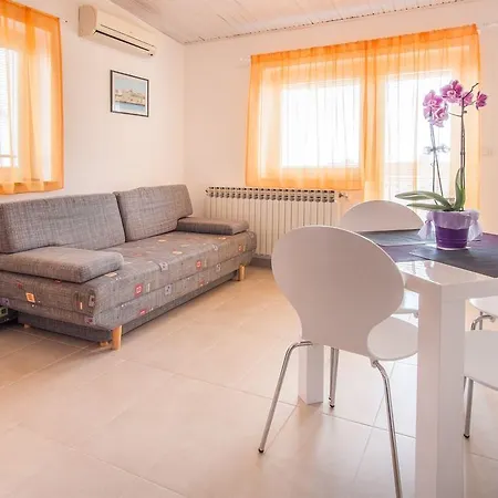 Rajko Apartment