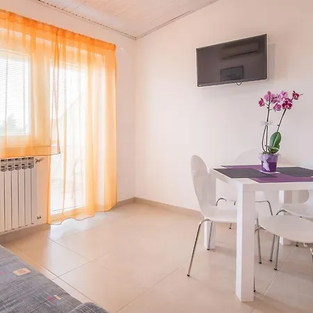 Apartment Rajko Krk Town